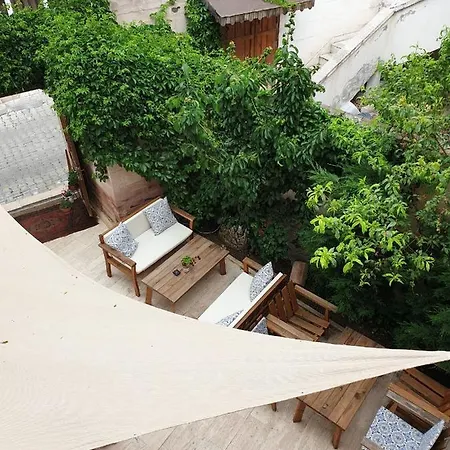 Otel Avangart